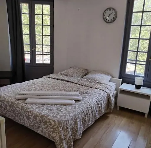 Saint-jacques Apartment